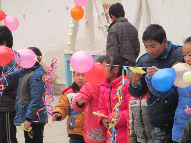 石瓮镇师生欢乐过元旦